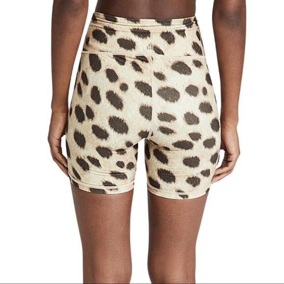 WeWoreWhat Leopard Print Splice Legging V-Front High Rise Biker Shorts Tan/Brown - Picture 3 of 16